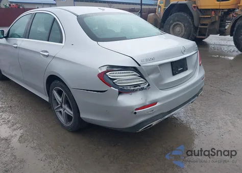 2017 Mercedes-Benz E 300 4Matic из США, поврежденный, VIN WDDZF4KB4HA059138